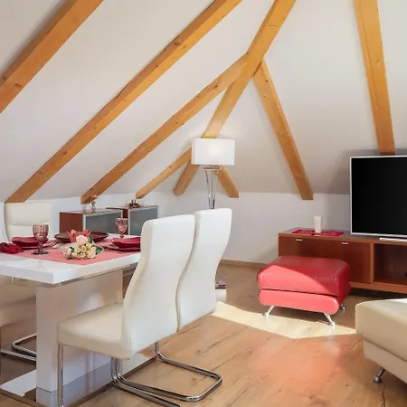 Romantic Attic Appartement *