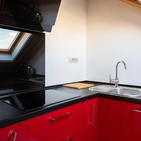 Romantic Attic Apartment Split