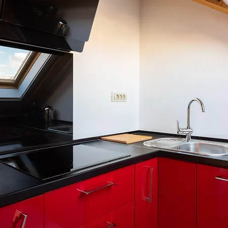 Romantic Attic * 斯普利特