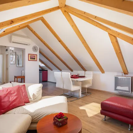 Apartmán Romantic Attic Split