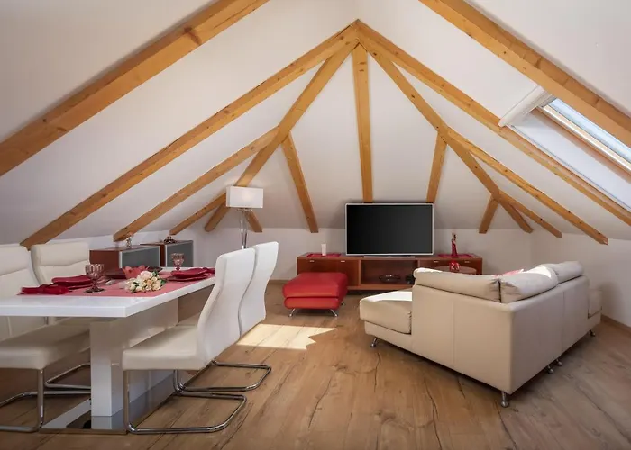 Romantic Attic Lägenhet Split