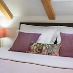 Apartment Romantic Attic